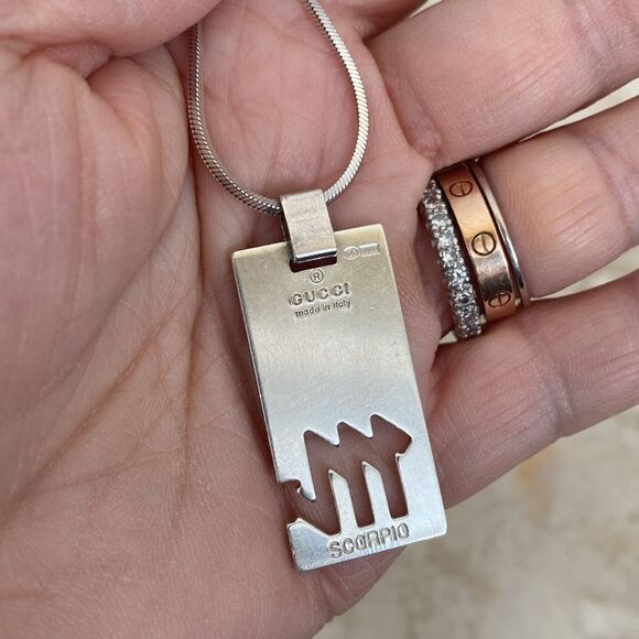 Gucci 925 Sterling Silver “Scorpio” Zodiac Pendant & Chain Unisex - Picture 11 of 16